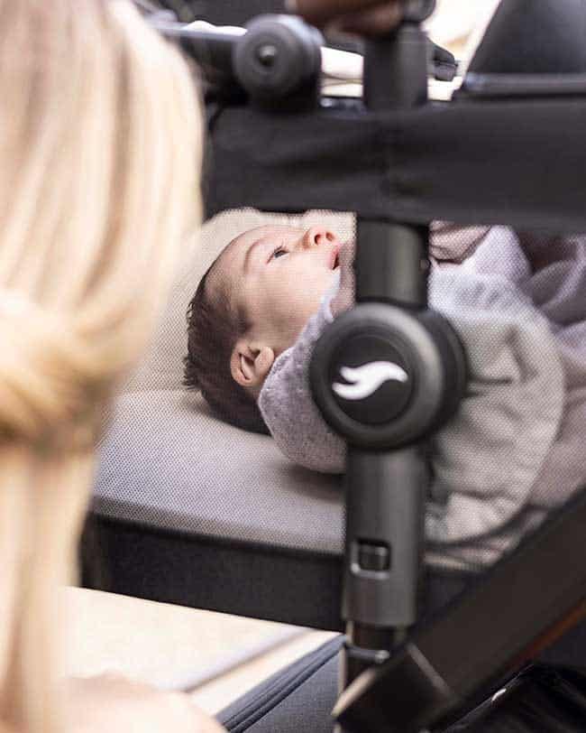 Reissues ventilatie zijkant baby goed zichtbaar